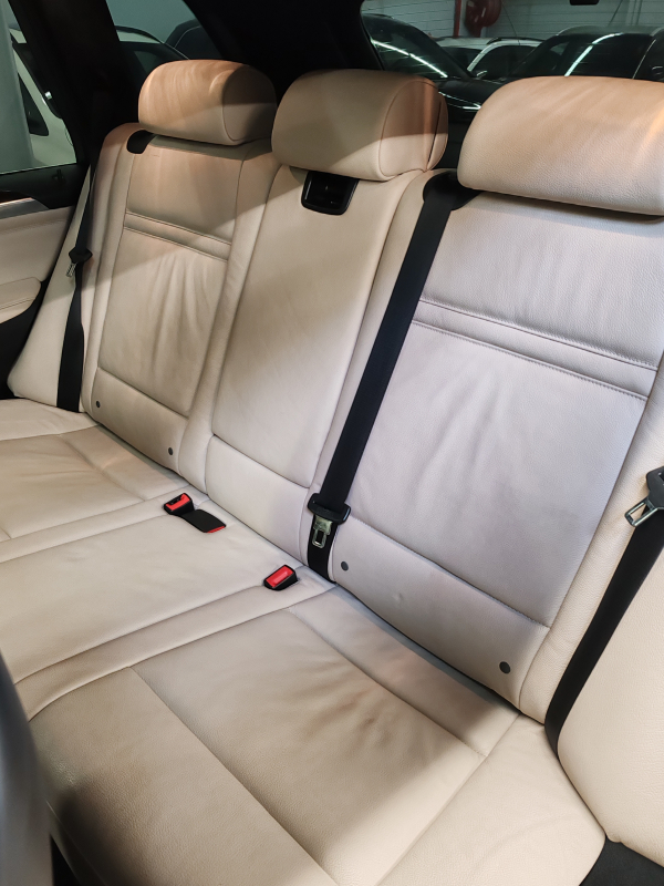 Bmw X5 — 18