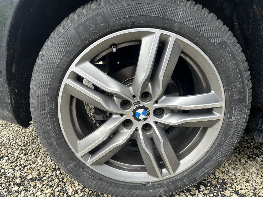 Bmw X1 — 24