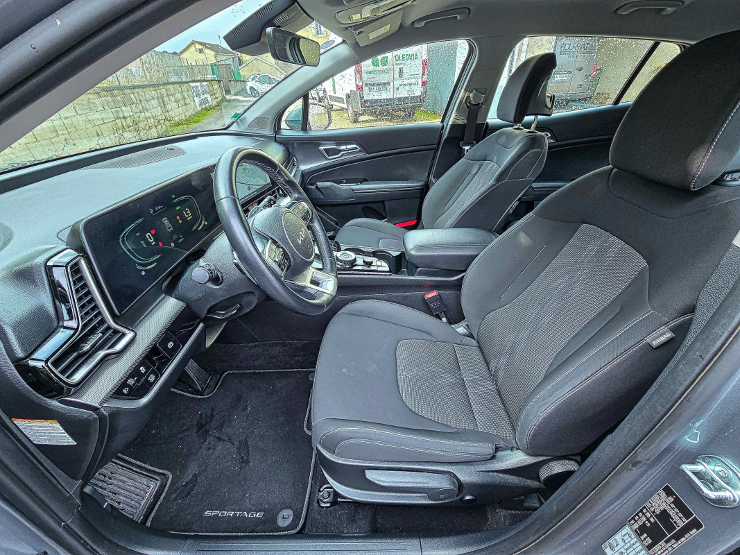 Kia Sportage — 13