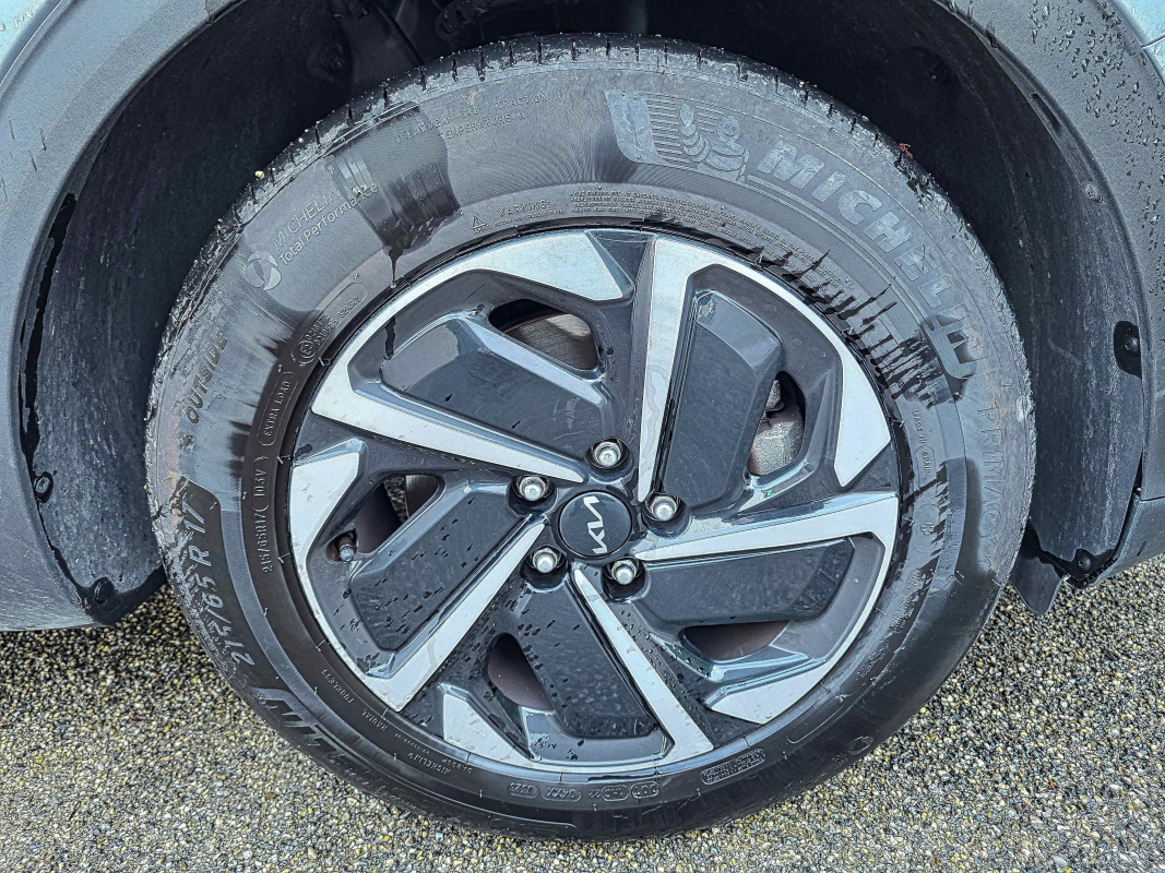Kia Sportage — 35