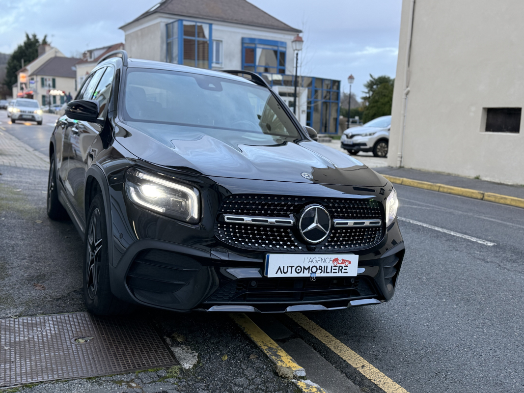 Mercedes GLB — 3