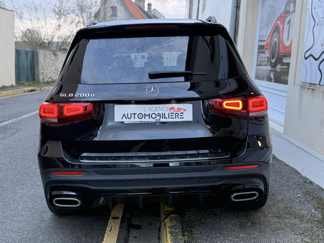 Mercedes GLB — 5