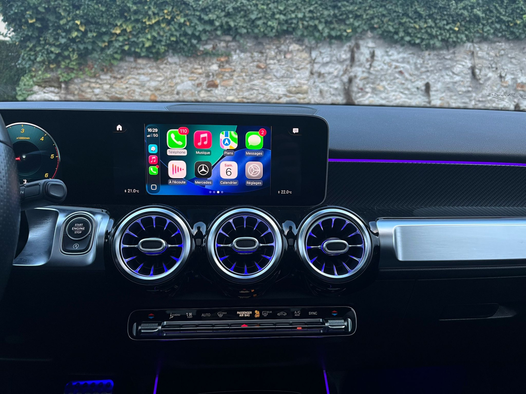 Mercedes GLB — 17
