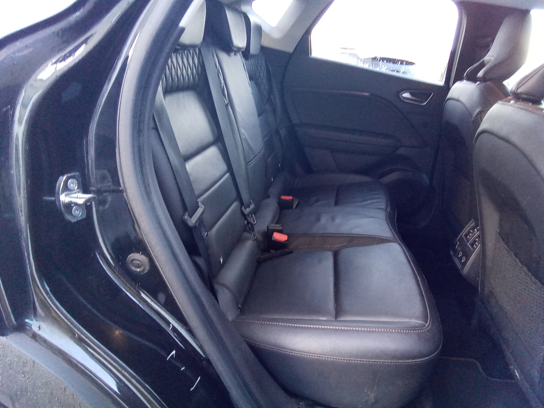 Renault Captur — 16