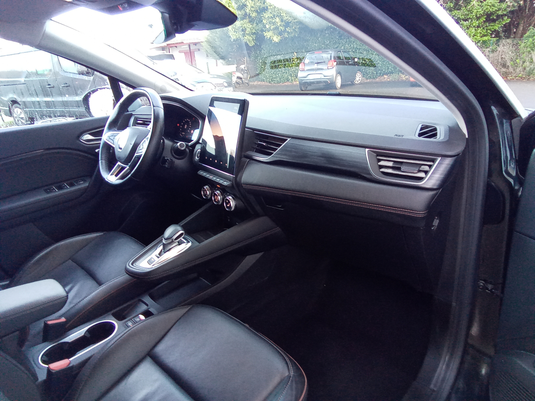Renault Captur — 12