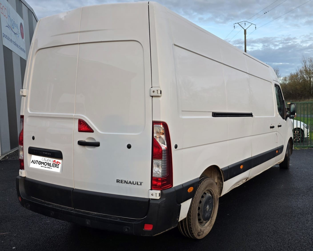 Renault Master — 3