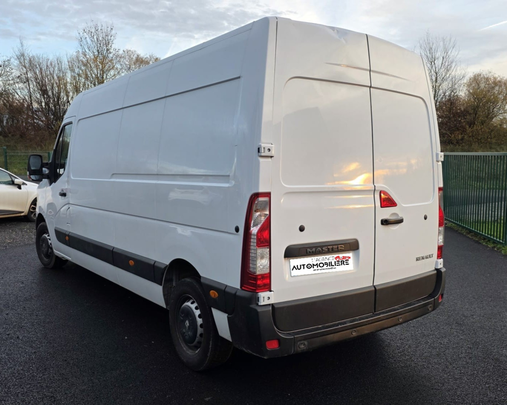 Renault Master — 6
