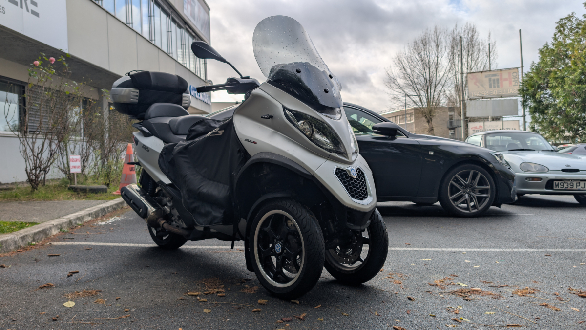 Piaggio MP3 — 6