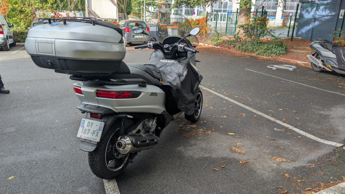 Piaggio MP3 — 4
