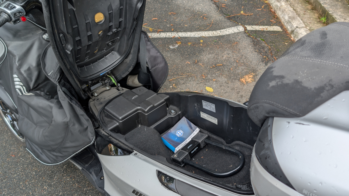 Piaggio MP3 — 10