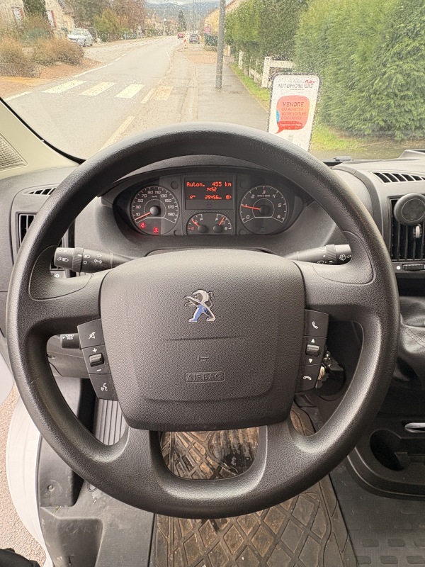 Peugeot Boxer — 21