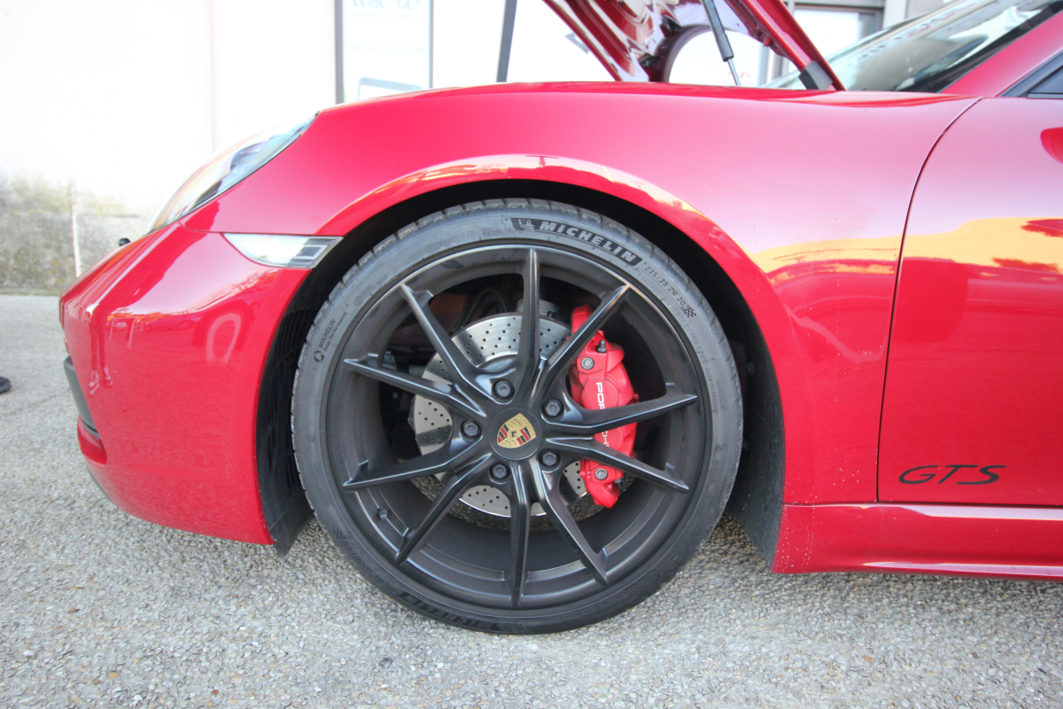 Porsche 718 — 17