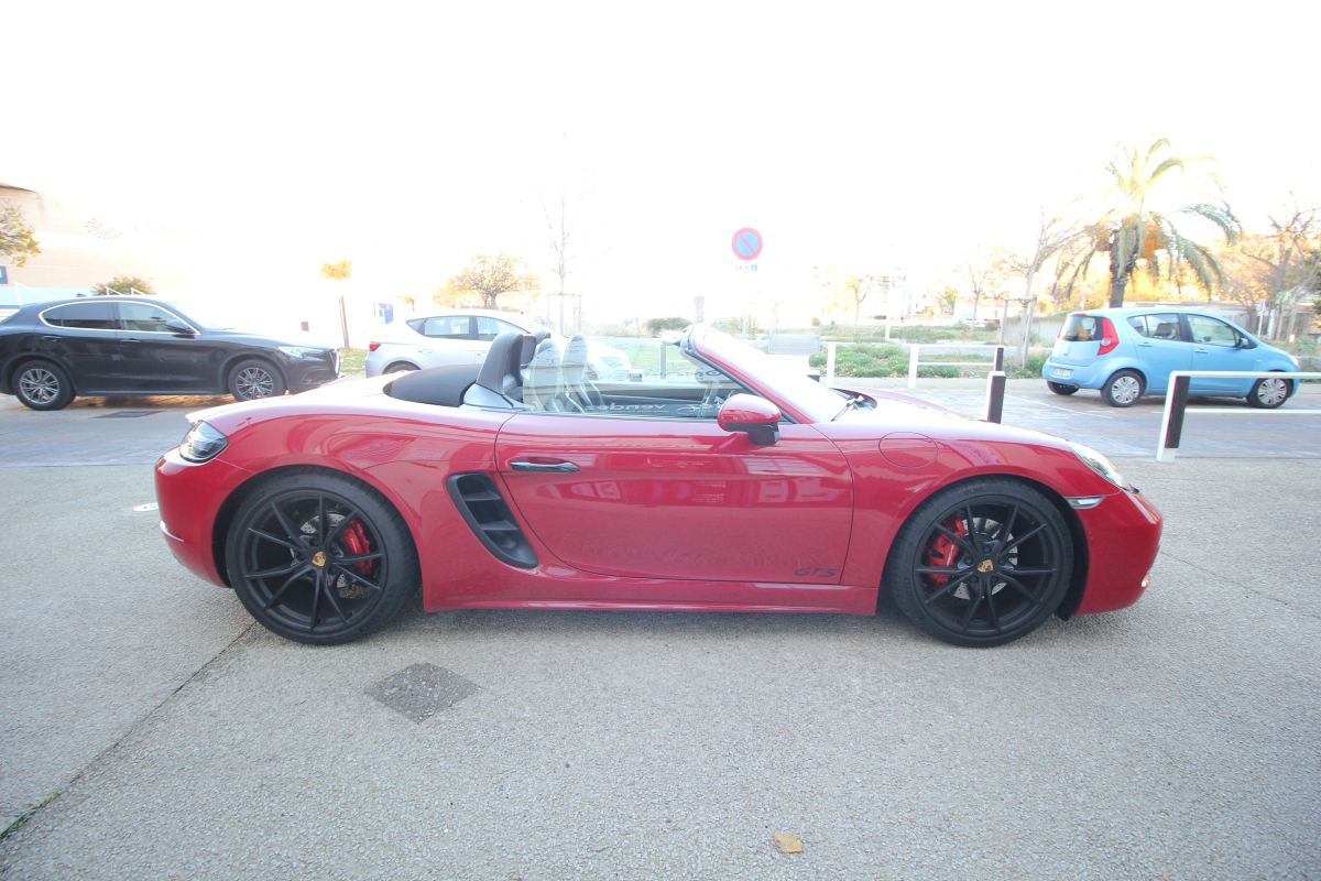 Porsche 718 — 9