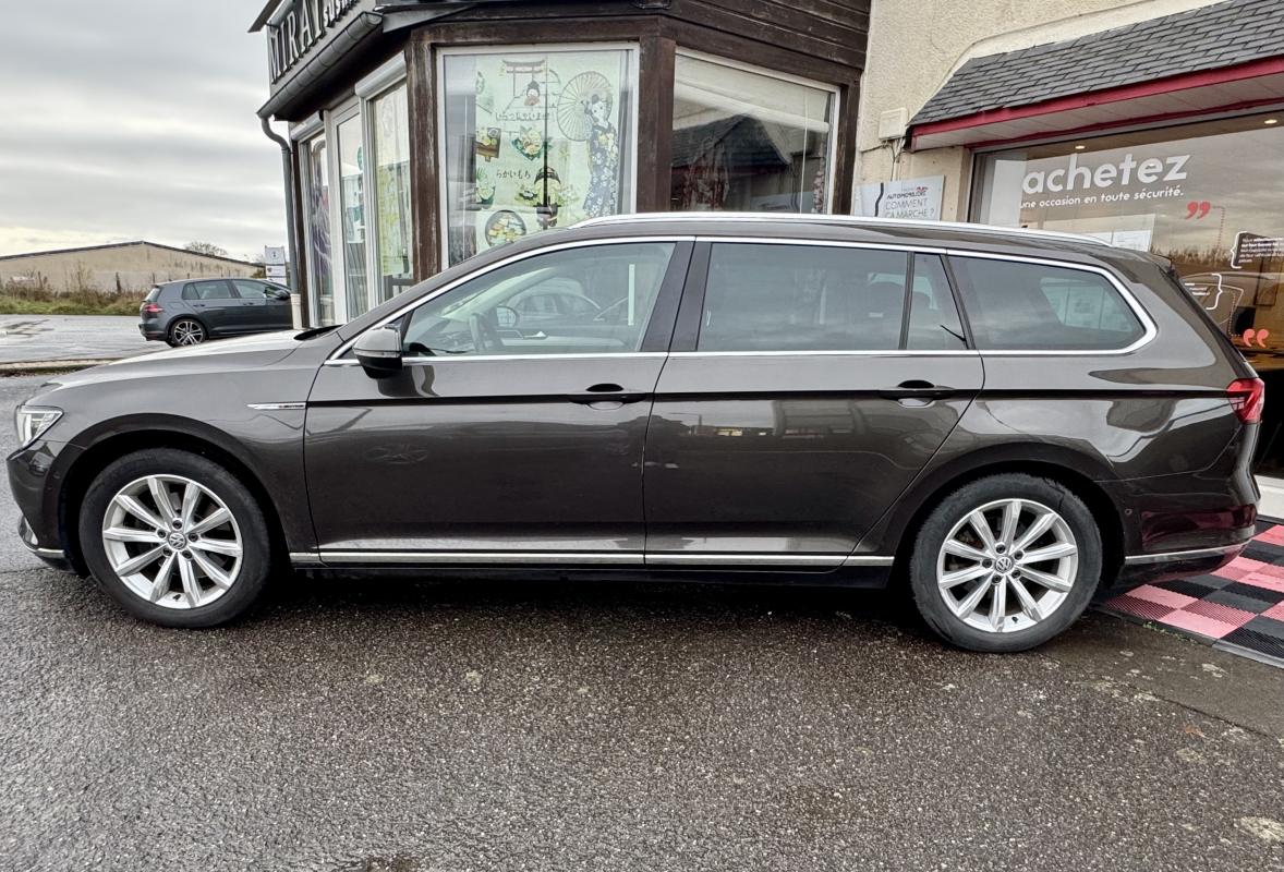 Volkswagen Passat SW — 2