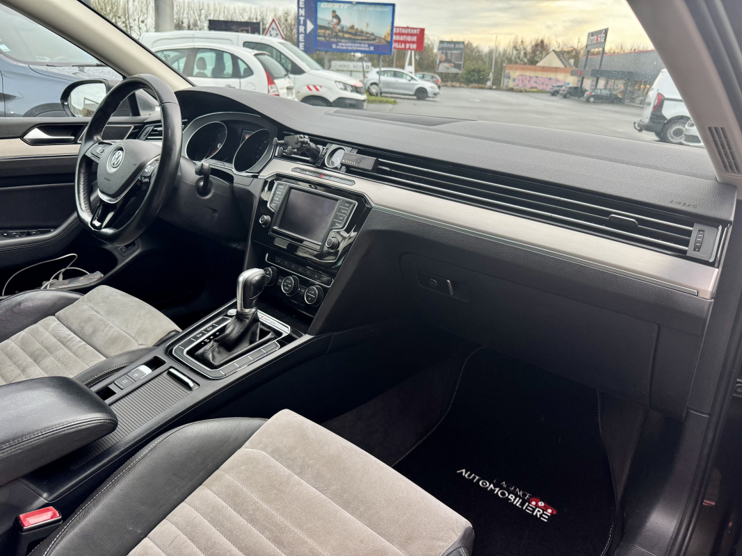 Volkswagen Passat SW — 30
