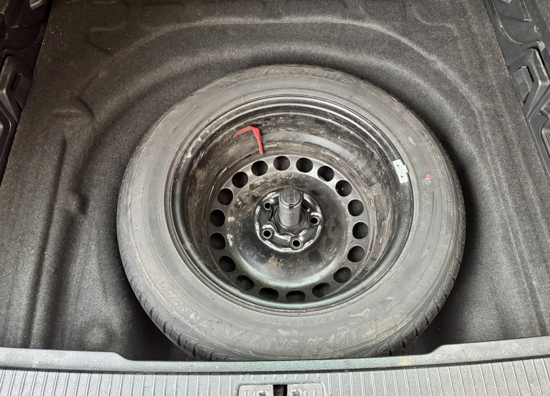 Volkswagen Passat SW — 18