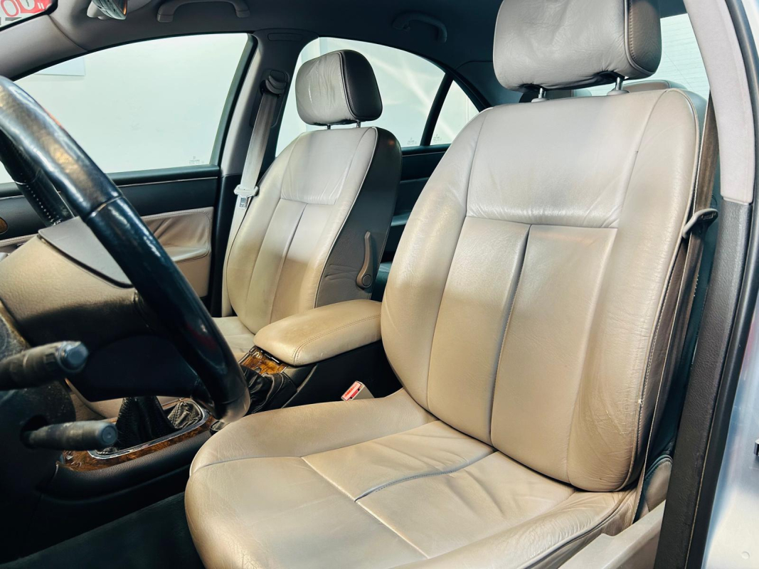 Peugeot 607 — 9