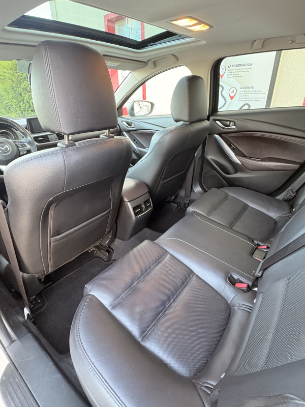 Mazda Mazda 6 — 19