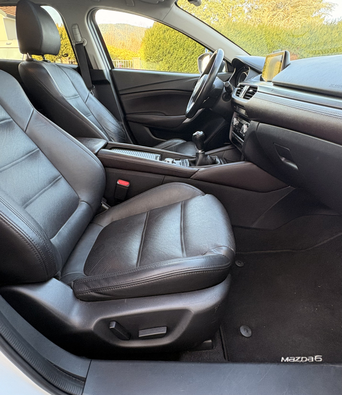 Mazda Mazda 6 — 15