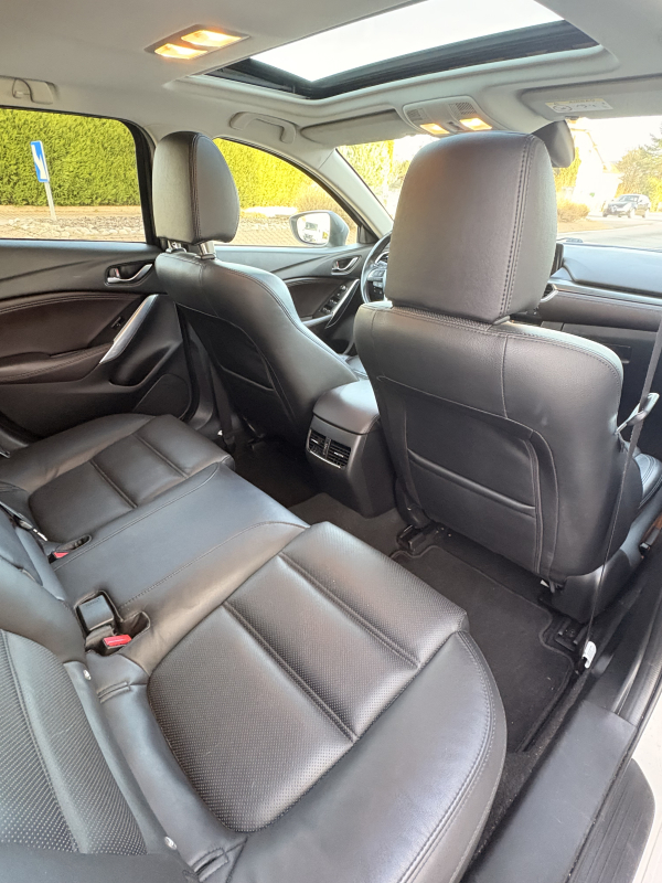 Mazda Mazda 6 — 18