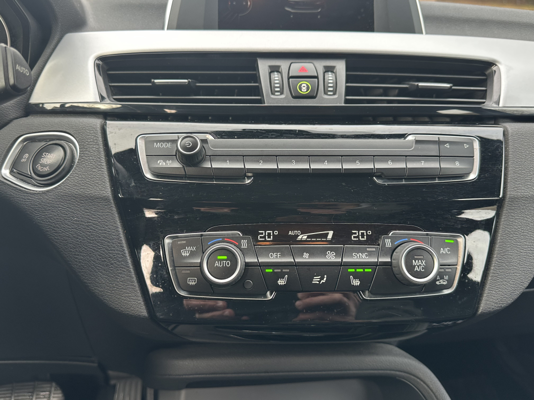 Bmw X1 — 24