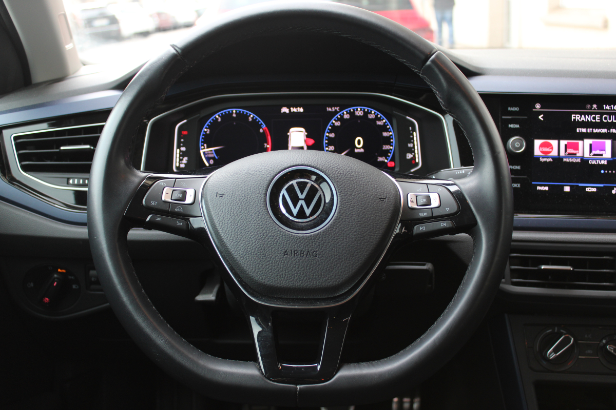 Volkswagen Polo — 15