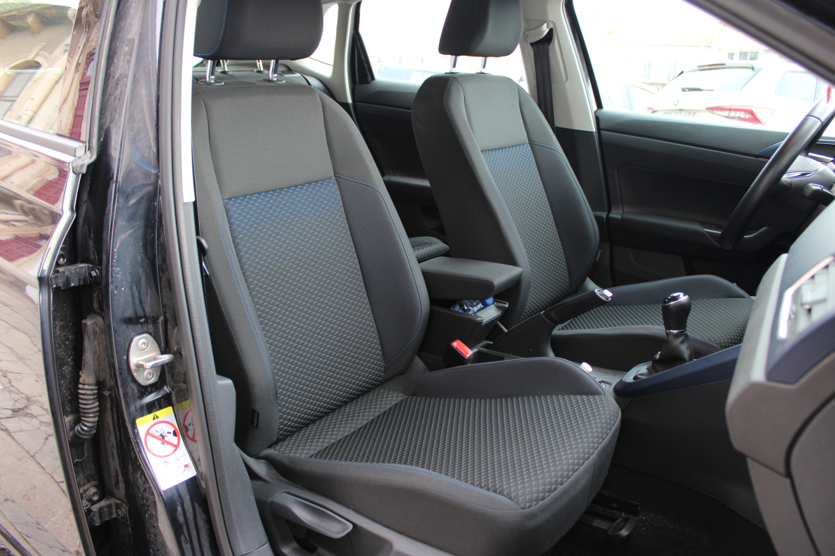 Volkswagen Polo — 13
