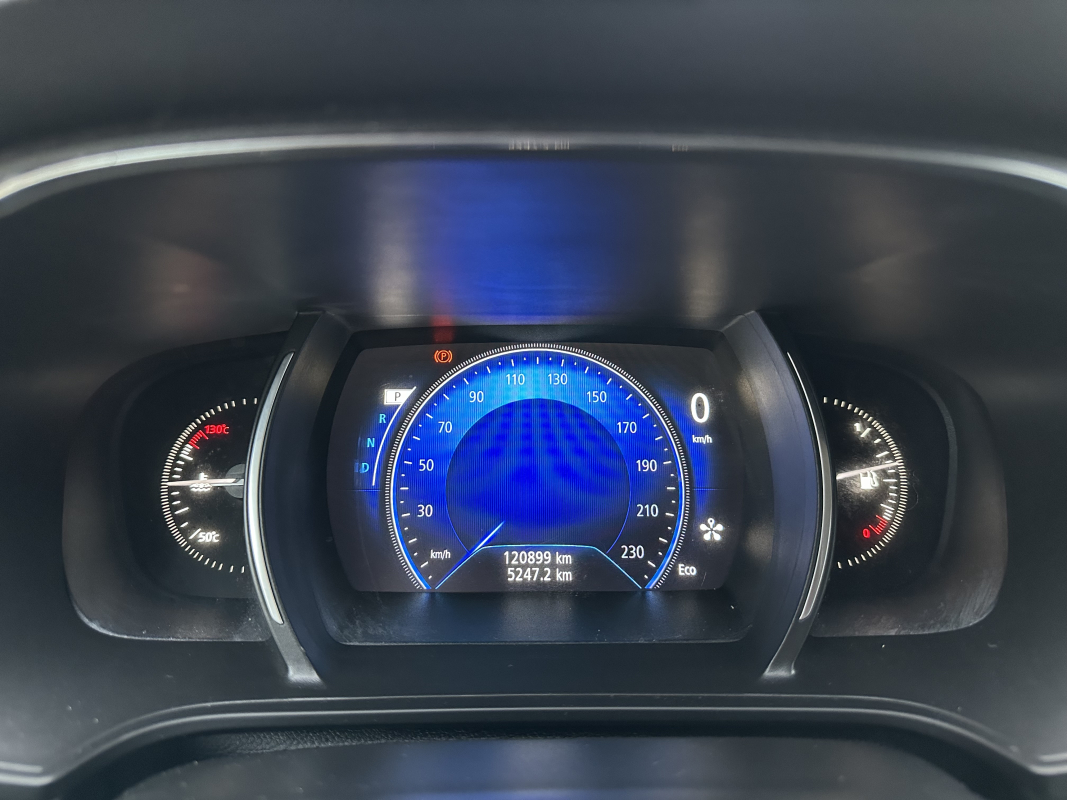 Renault Megane — 17