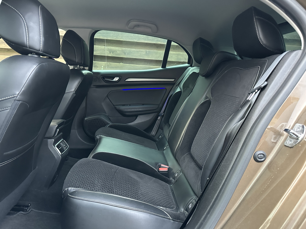 Renault Megane — 27
