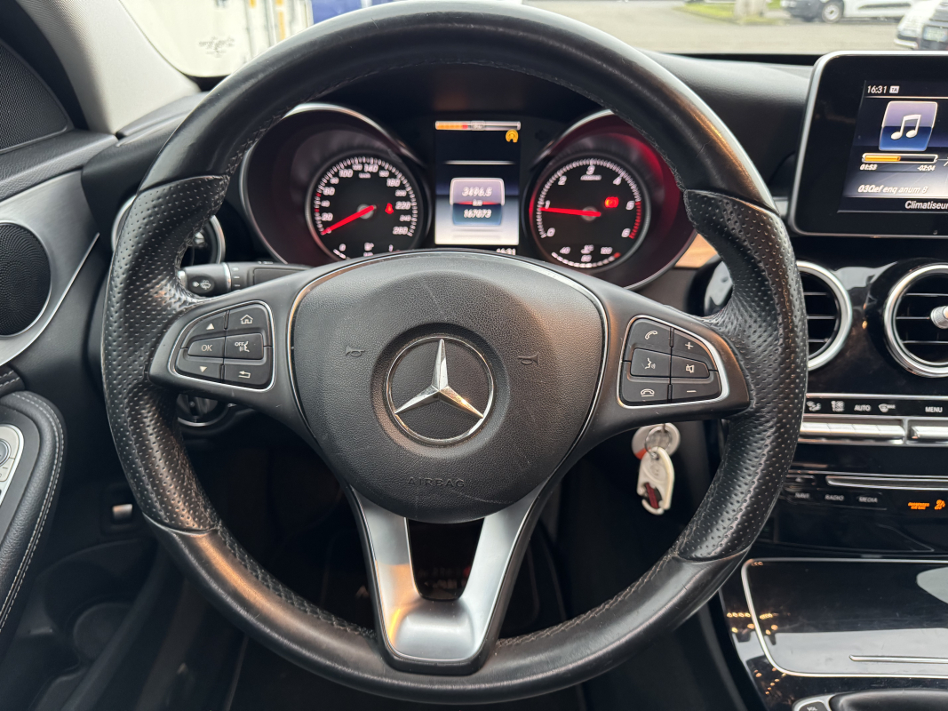 Mercedes Classe C — 22