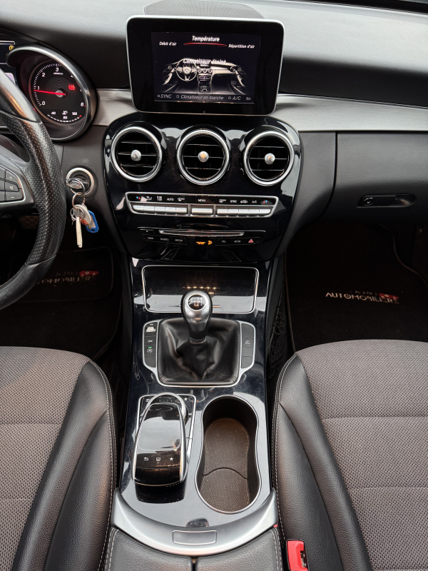Mercedes Classe C — 23