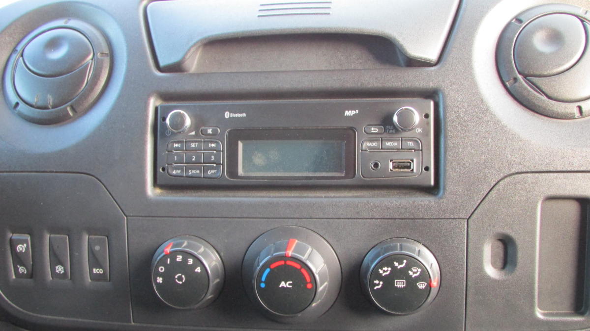 Renault Master — 16
