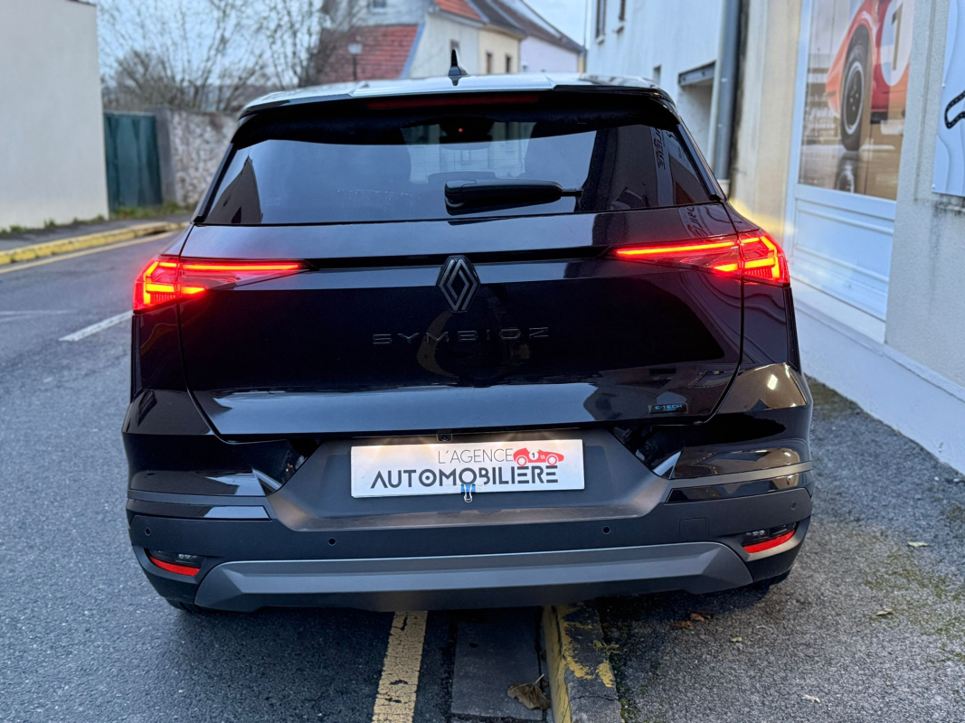 Renault Symbioz — 5