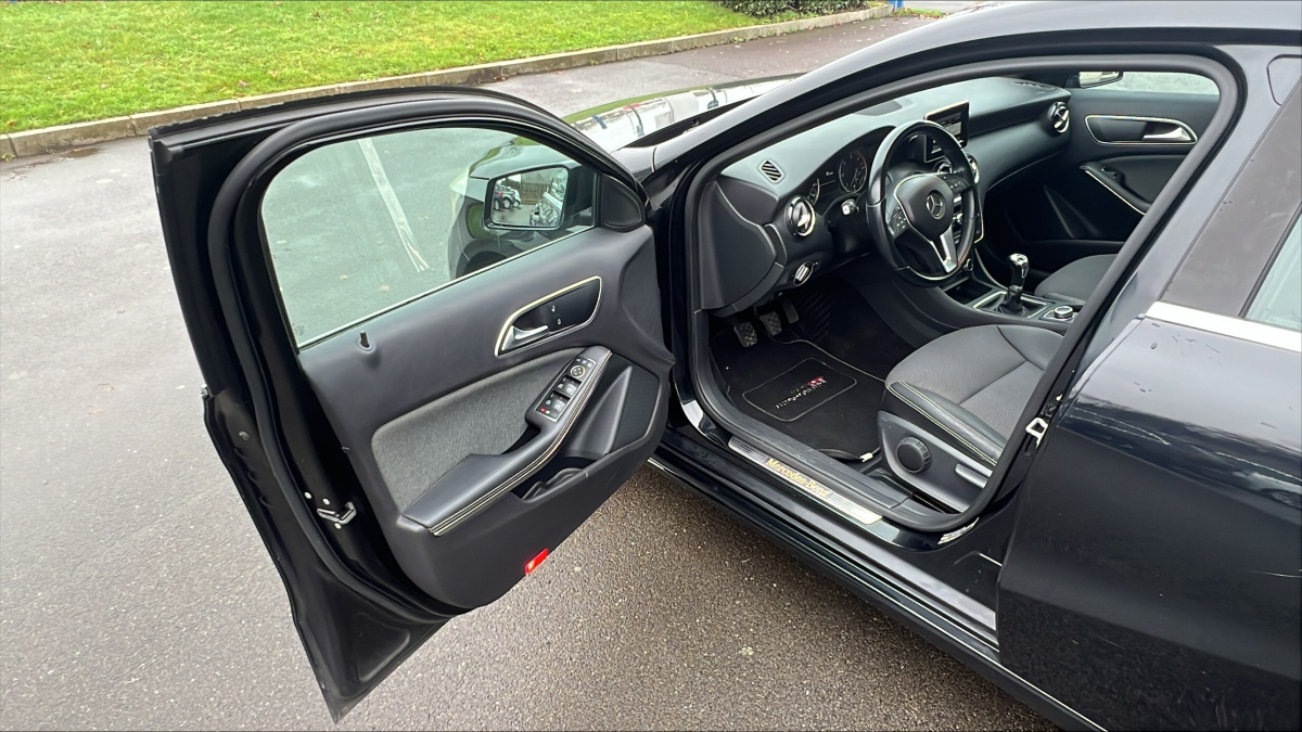 Mercedes Classe A — 15