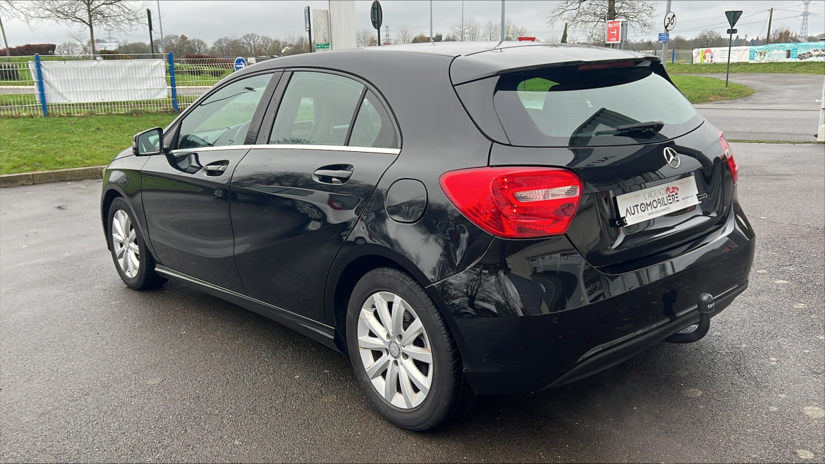 Mercedes Classe A — 10