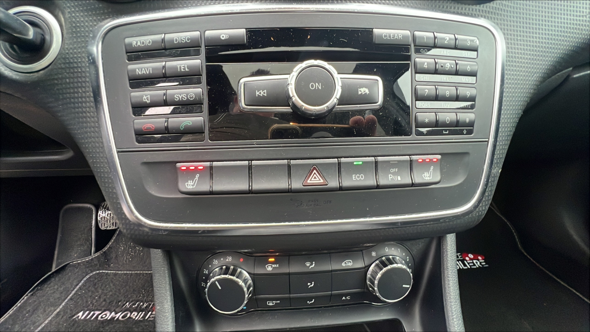 Mercedes Classe A — 28