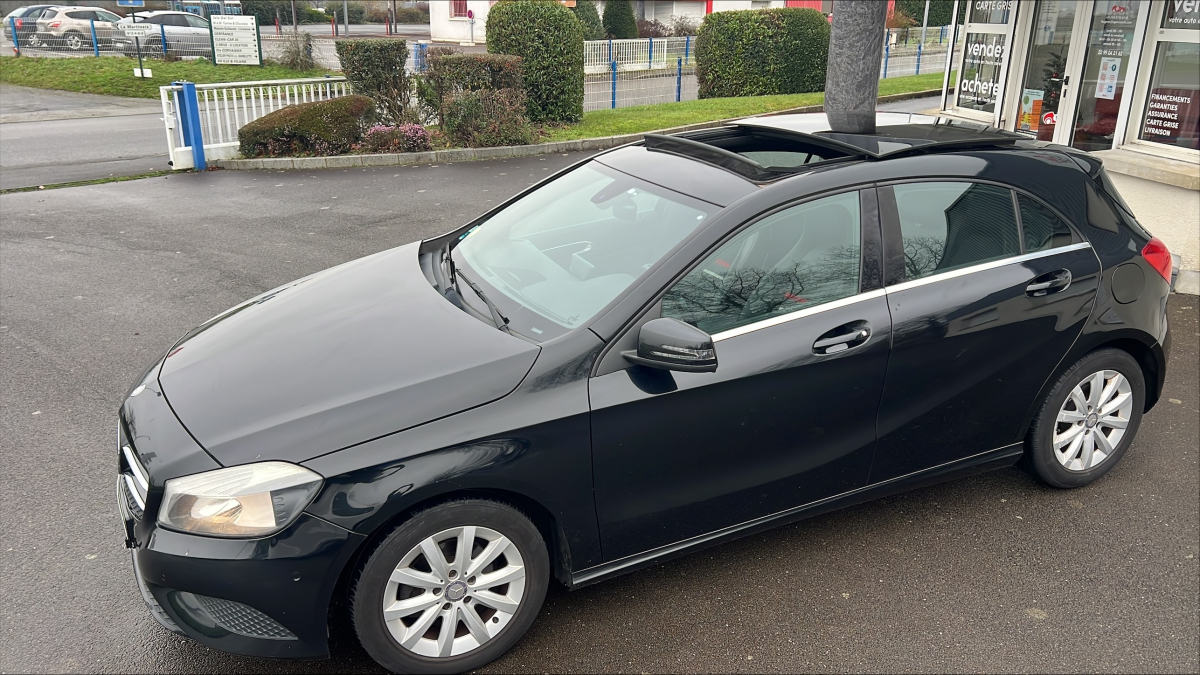 Mercedes Classe A — 30