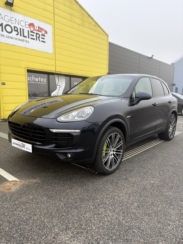 Porsche Cayenne — 2