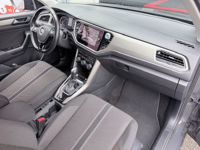 Volkswagen T-roc — 8