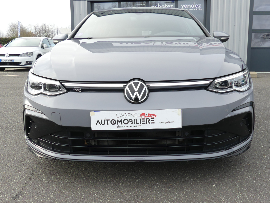 Volkswagen Golf — 8