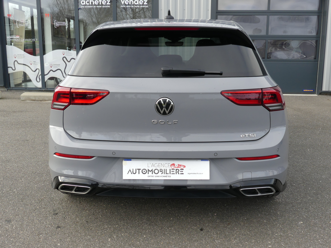 Volkswagen Golf — 4