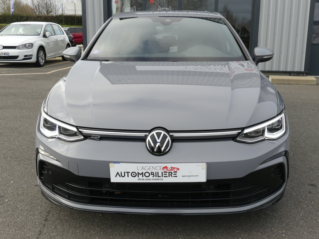 Volkswagen Golf — 9
