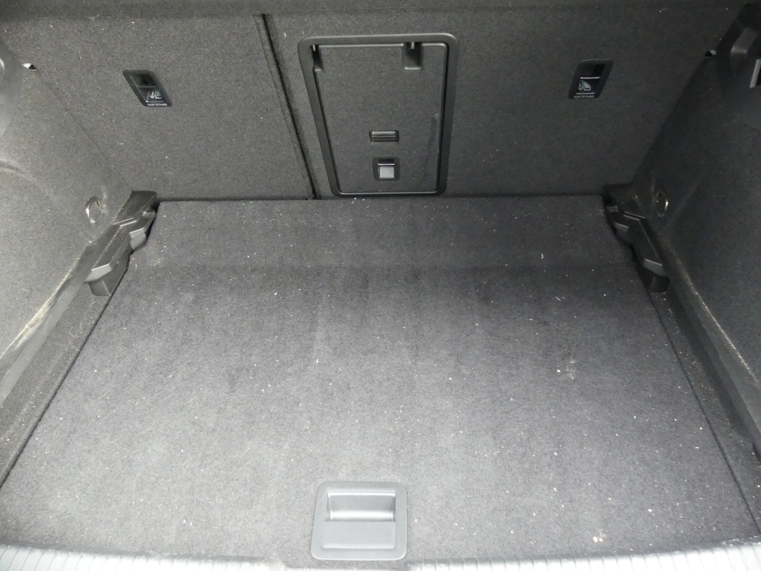 Volkswagen Golf — 13