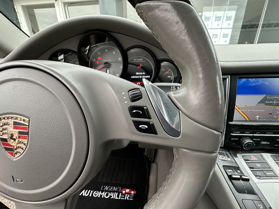 Porsche Panamera — 15