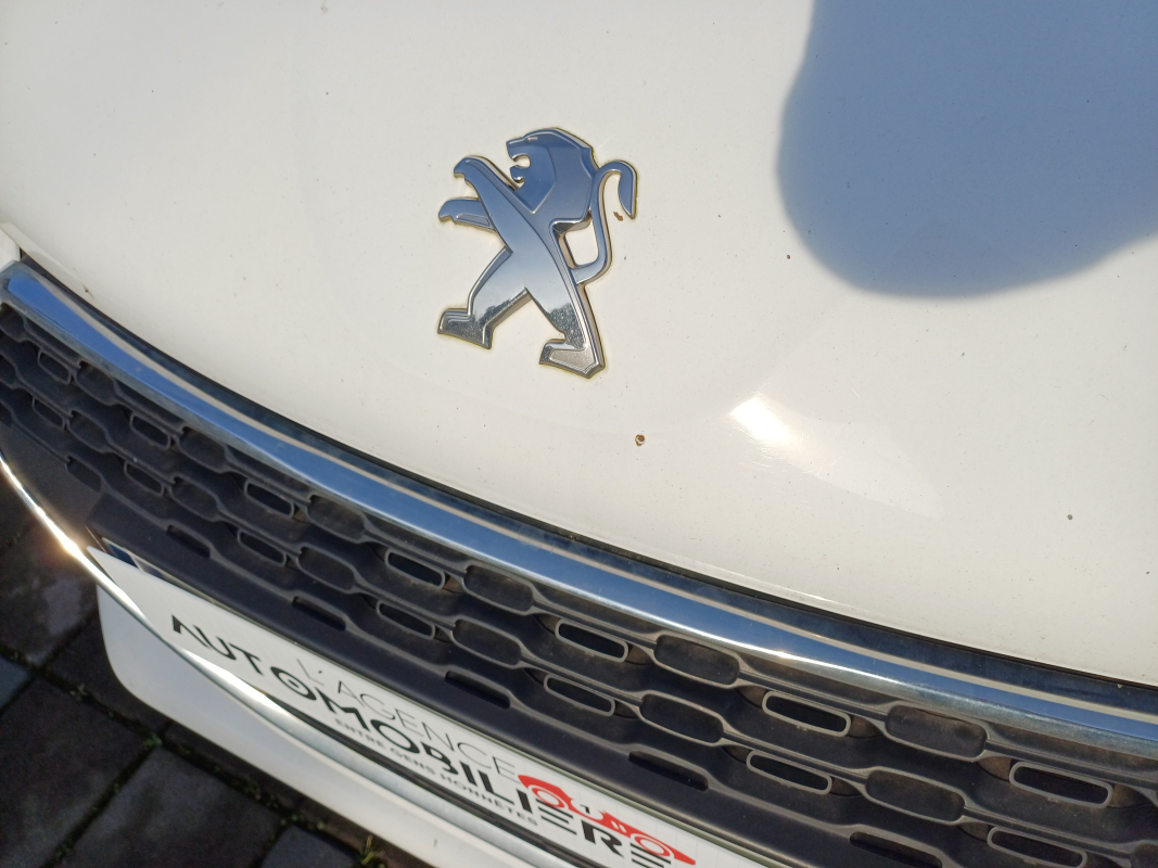 Peugeot 208 — 31