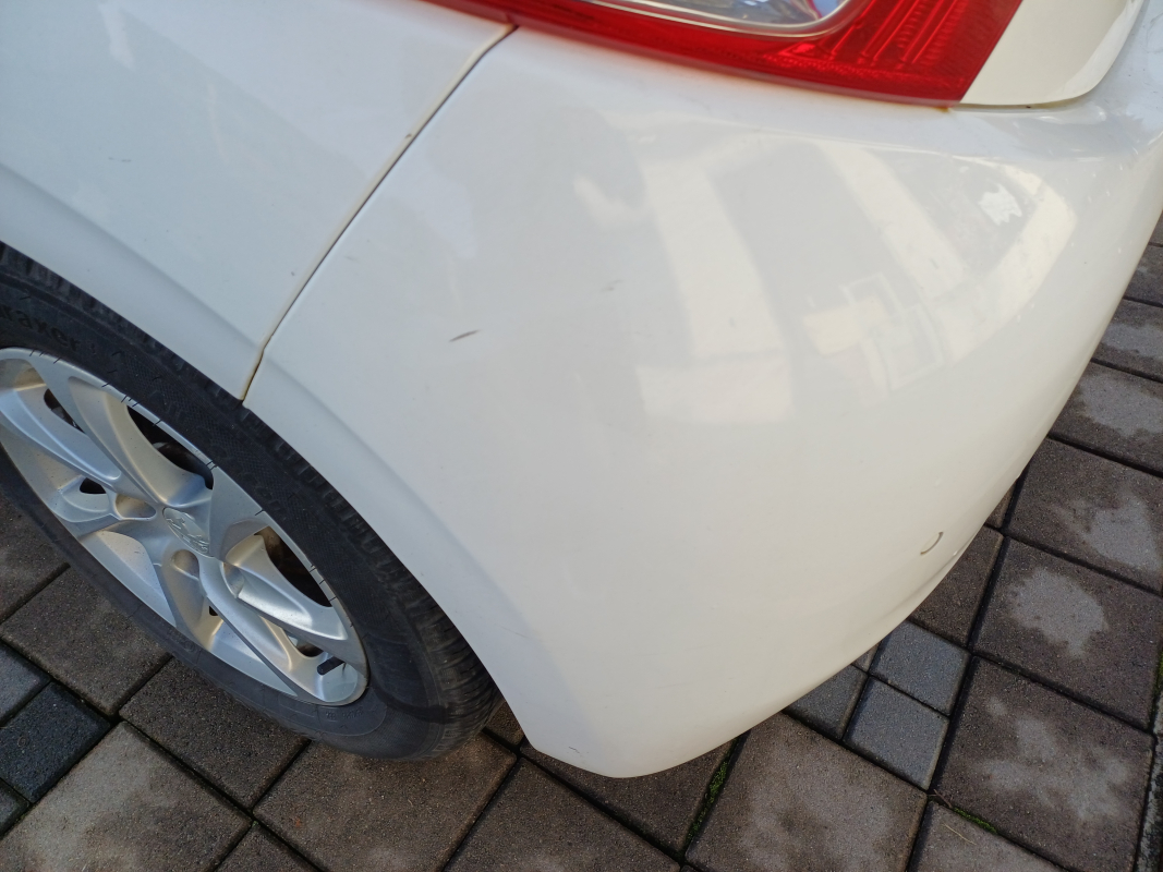 Peugeot 208 — 35