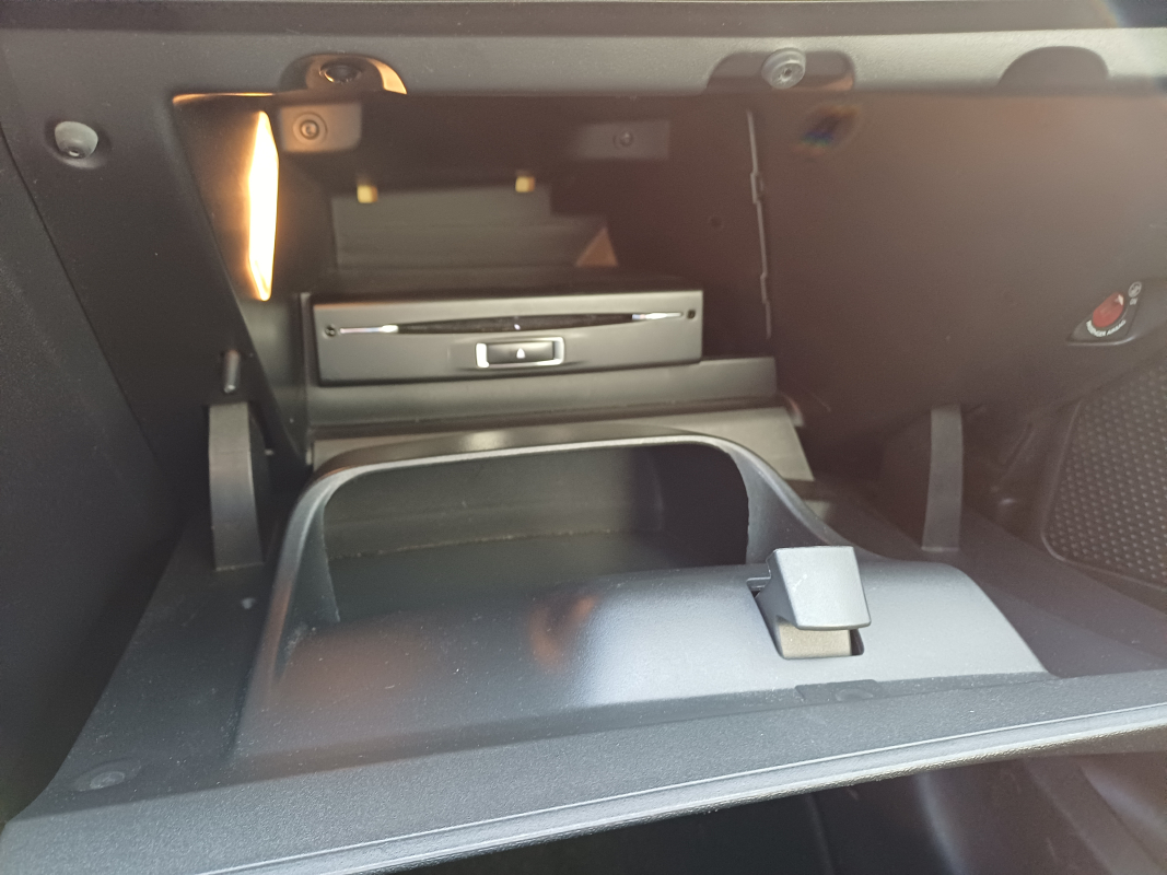 Peugeot 208 — 20