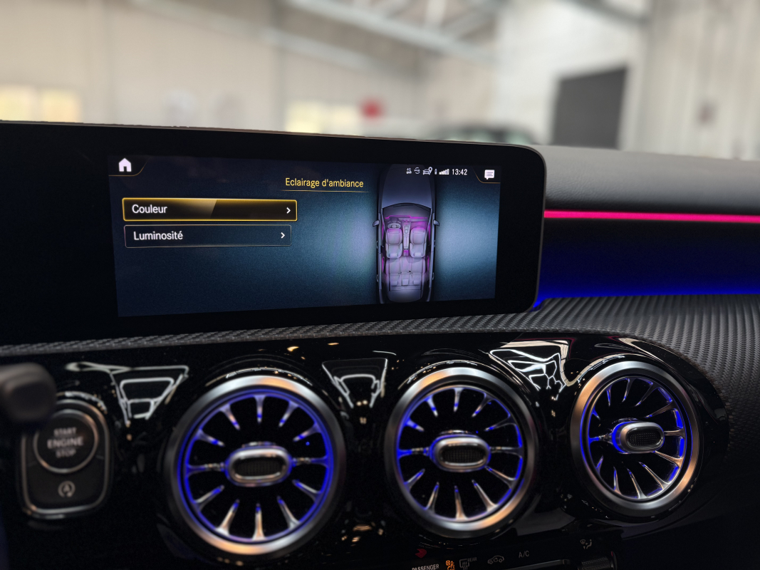 Mercedes Classe A — 16