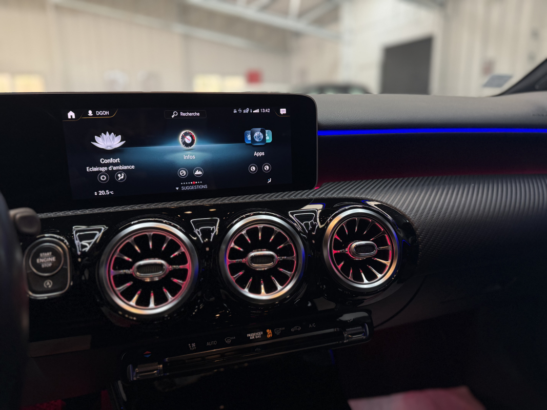 Mercedes Classe A — 22