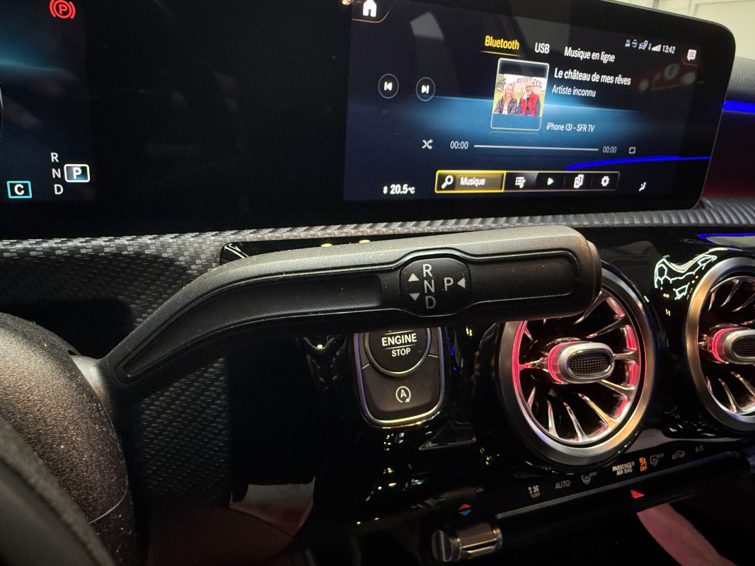 Mercedes Classe A — 26